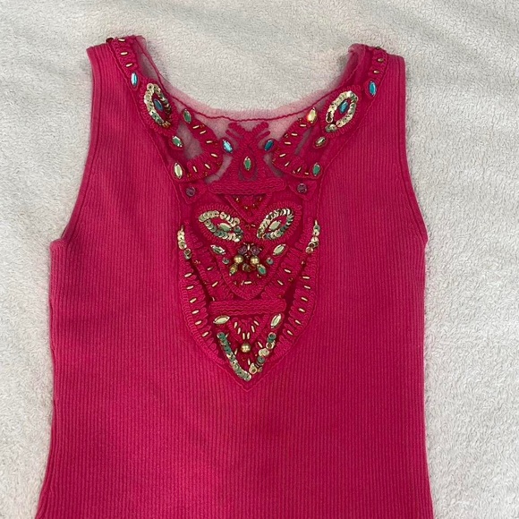 pink beaded lace tank - Picture 3 of 5